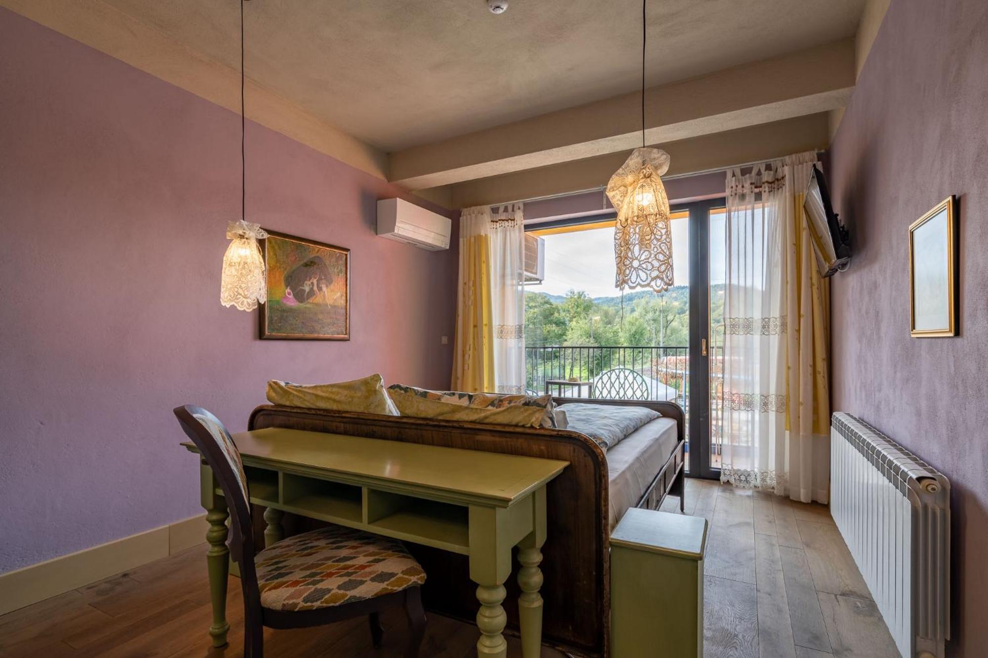 Hotel Casa Art Oreshak  Luaran gambar