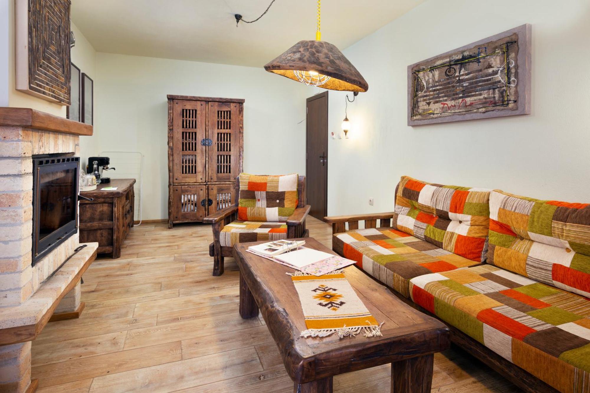 Hotel Casa Art Oreshak  Luaran gambar