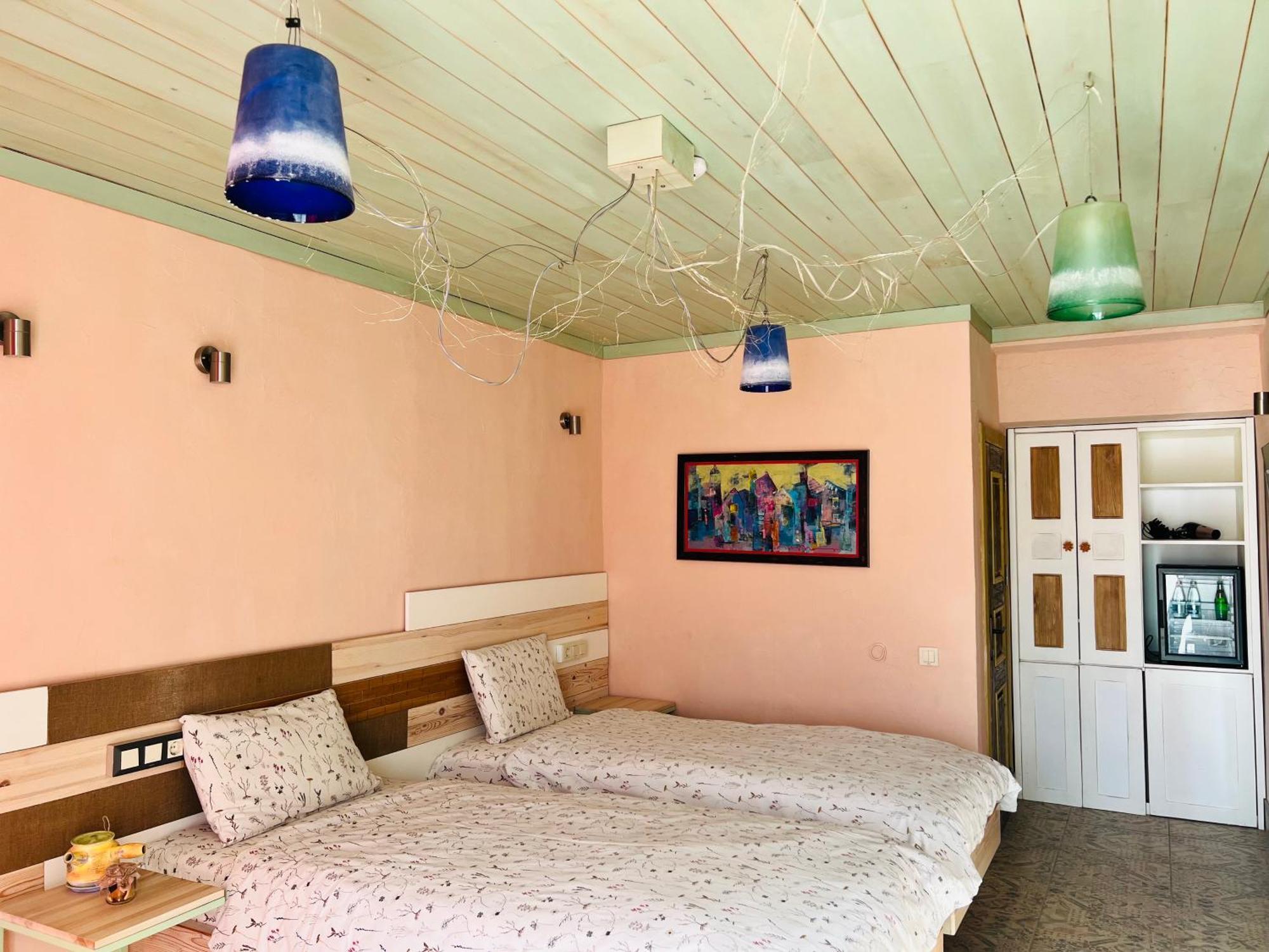 Hotel Casa Art Oreshak  Luaran gambar